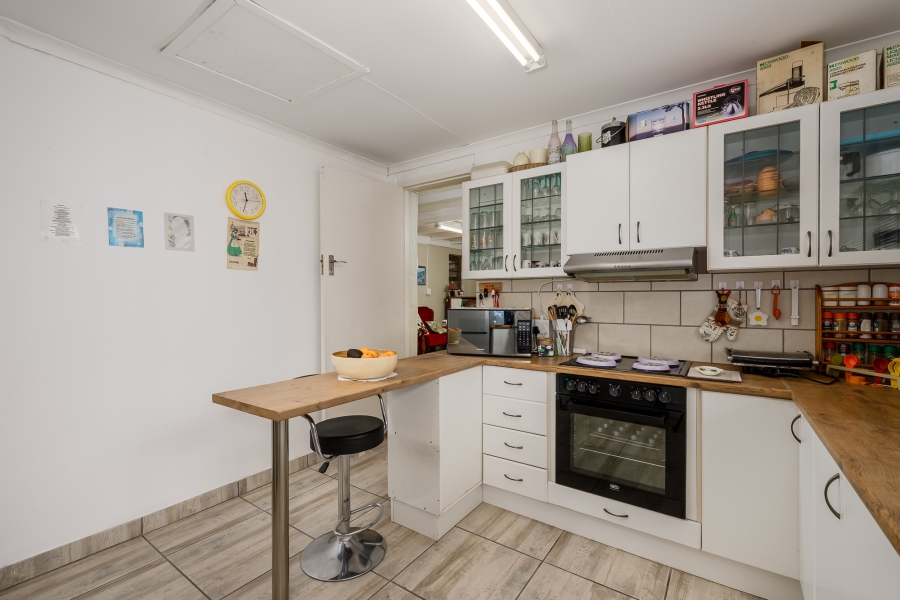 3 Bedroom Property for Sale in Sherwood Eastern Cape